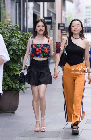 20814-4+43/气质美少妇 5P