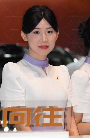 251122-26-87√这双腿真的好长好美啊-同居吧