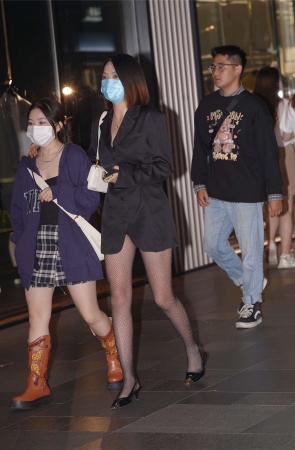 一始街拍作品  思念你的时间 [639P-14.6GB]