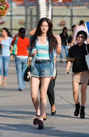 小姐姐有点不好意思