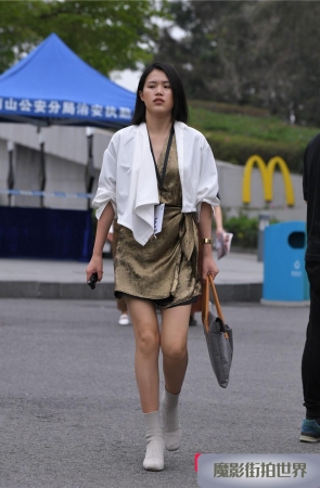 土豪金短裙3A862[121M]