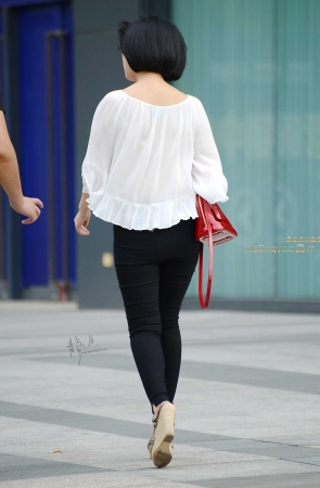 短发小妹—-（15P）