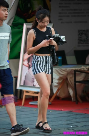 李欢原创——–短裤，丰腴（13P）