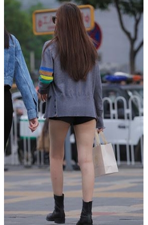 漂亮的气质小姐姐(32P)