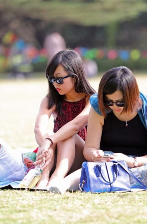 No1351 精致脸庞，细滑足面，和足底的脚气实属气质不相容