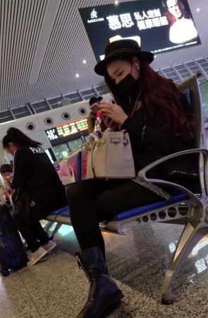 黑色系黑口罩漂亮美女姐姐