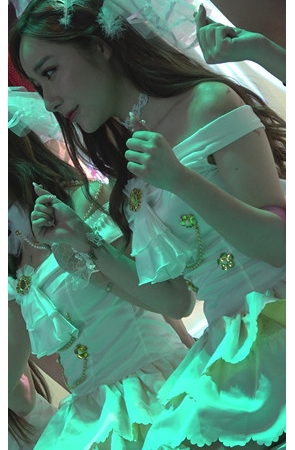 一群漂亮的美女