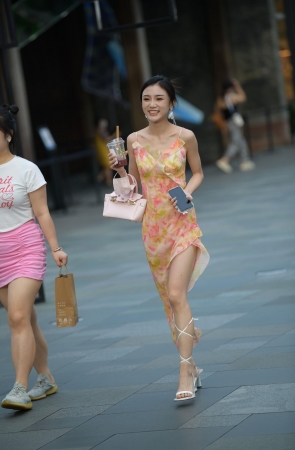 大长腿，小仙女