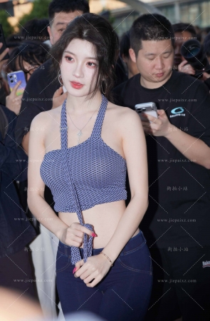 紧牛裤里丝网红-BB酱 [23P]