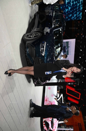 251122-49-132√奔驰黑丝主播-套图➕8k