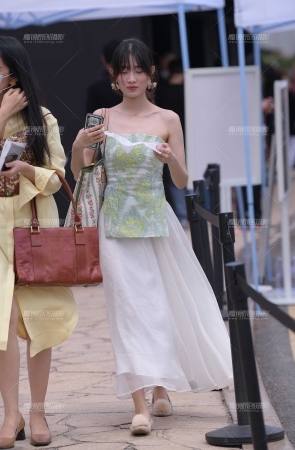 性感的内在美小姐姐~