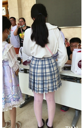 肉丝美女