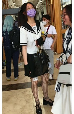 苗条的妹子