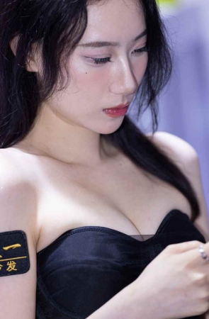 黑色短裤文鸳 [91P-755MB]