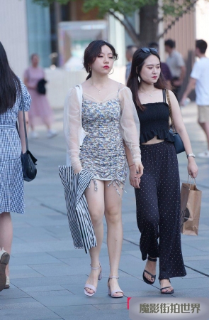 花裙子美女3A2343[283M]