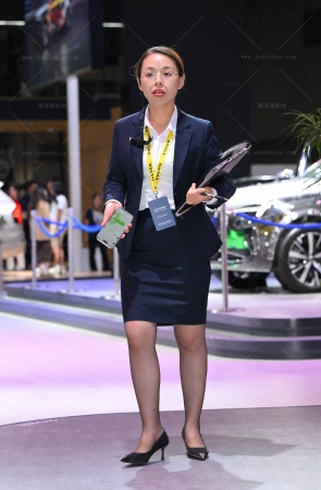 2564-31=57√职业装，韵味黑丝销售 10P