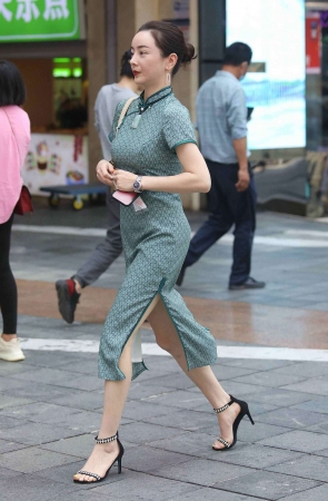 气质旗袍街拍高跟shaofu