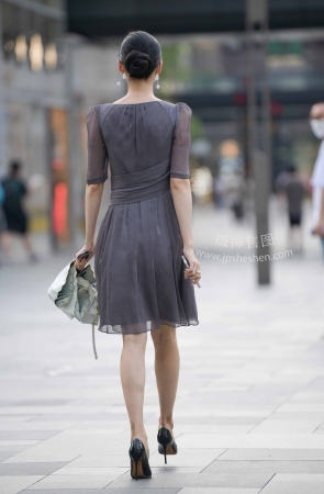 2282-20+89端庄少妇 10P