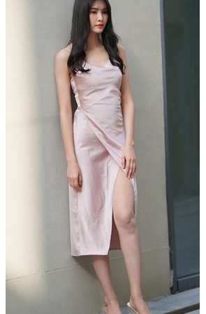 丝滑的长裙美女(80P)