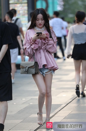 好美的小姐姐3A495[250M]