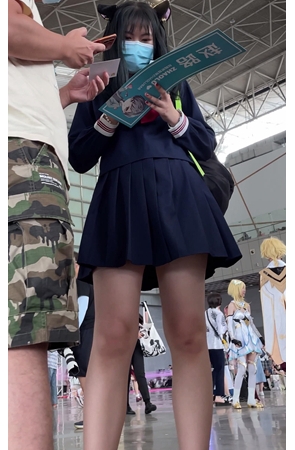 黑裙美女