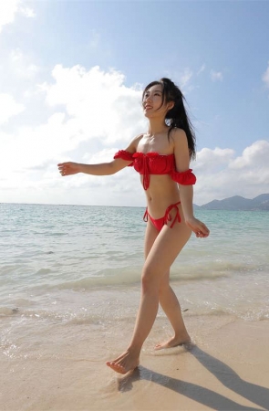 凯恩街拍作品 苏梅岛之红