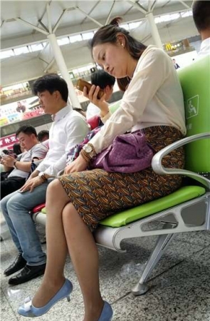 4k超清，复古裙长腿知性美腿少妇