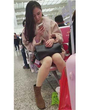 4k-极品长发高颜值肉色丝袜长腿美女