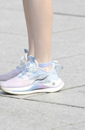 奇奇怪怪的袜子【11p】