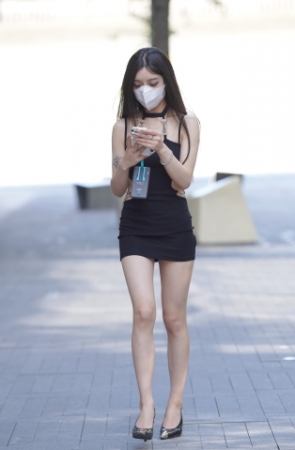 包臀裙美腿
