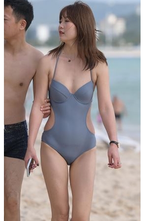 性感的比基尼美女(63P)