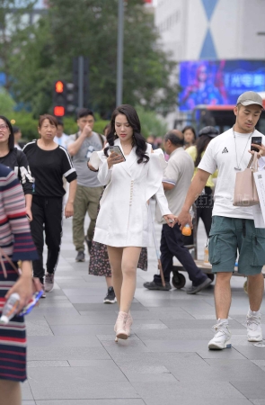 厚丝袜高跟美女