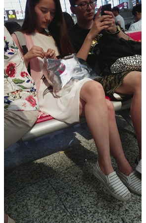 两个不错的妹子