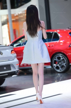 25612-24-85√纤细美腿美足车模