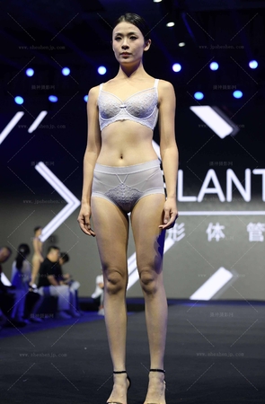 SH25-189-81√淡紫色蕾丝内衣秀