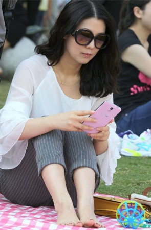 No1136 集美艳、雪肌、玉足于一身的极品少妇登场了 第3套