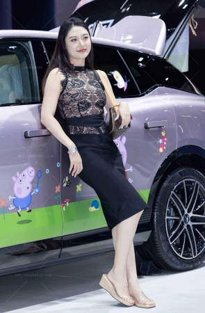 LB395-75P 成都车展-极品少妇薄如蝉翼的丝袜就跟没穿一样