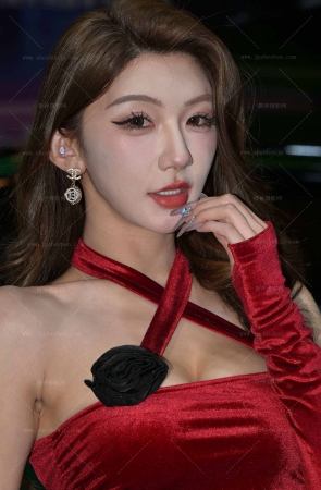 26327-7-120√魅力黑丝-一悠悠 12P