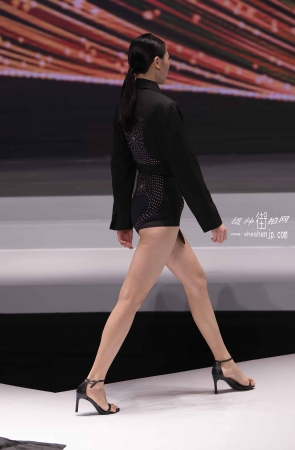 20117-5+66/塑身服 5P