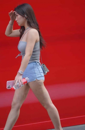 青春妩媚牛仔短裤 [171P1V-2.92GB] 