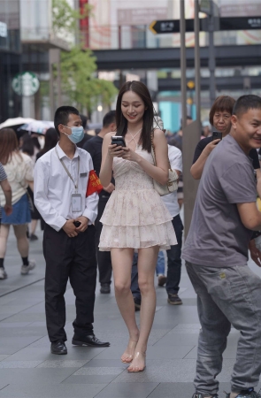 清甜可爱碎花纱裙