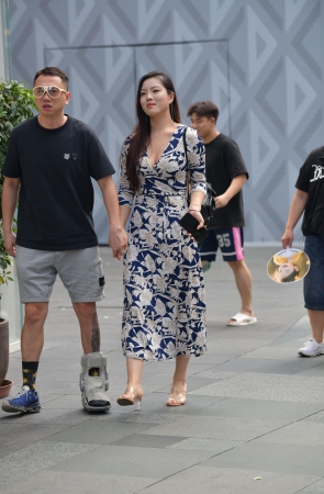 25426-10=52√韵味十足的娇萋～