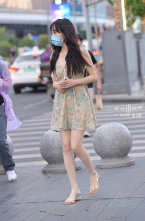 2254-1+118白皙美腿小姐姐 5P