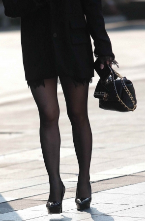 街拍黑丝高跟-15P