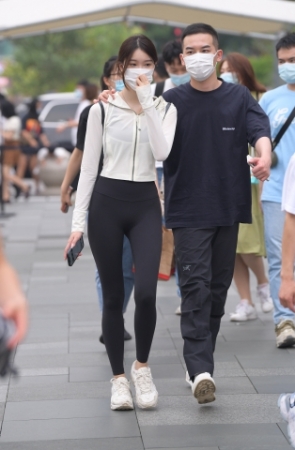 瑜伽裤长腿女友