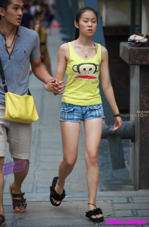 李欢原创——–短裤，紧翘（12P）