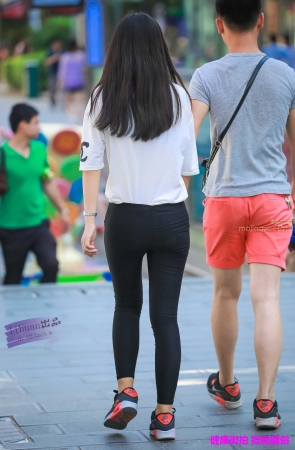 李欢原创——–黑裤，丰腴（16P）