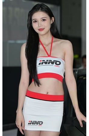 气质包臀裙车模美女(67P)