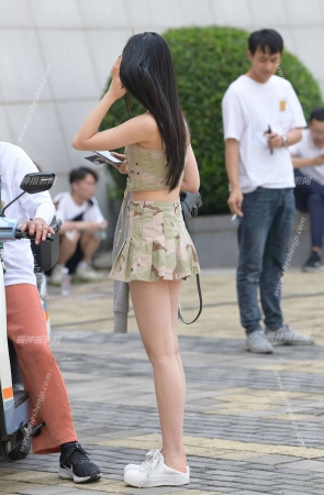 可爱和性感并存/231020-2-58 13P