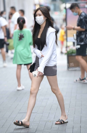 22714-27+45美腿都爱穿拖鞋～ 14P